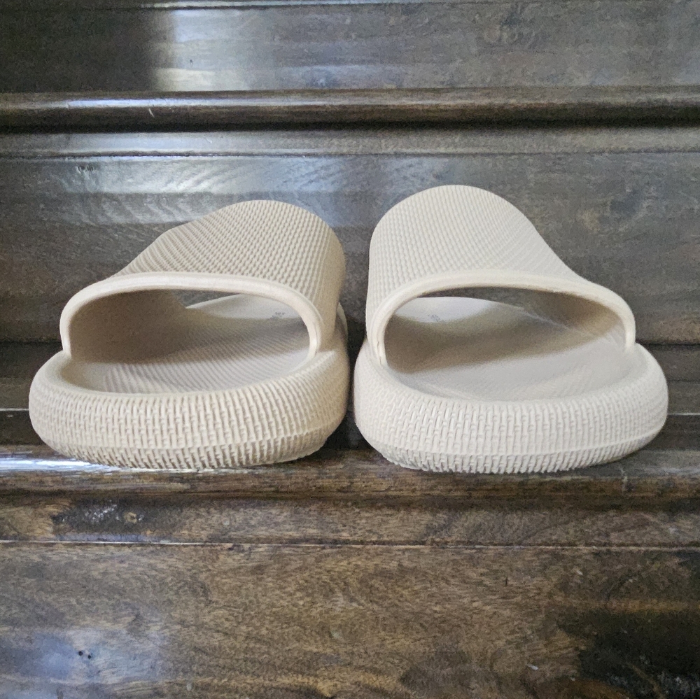 Bronax Pillow Slippers In Tan - Picture 3 of 7